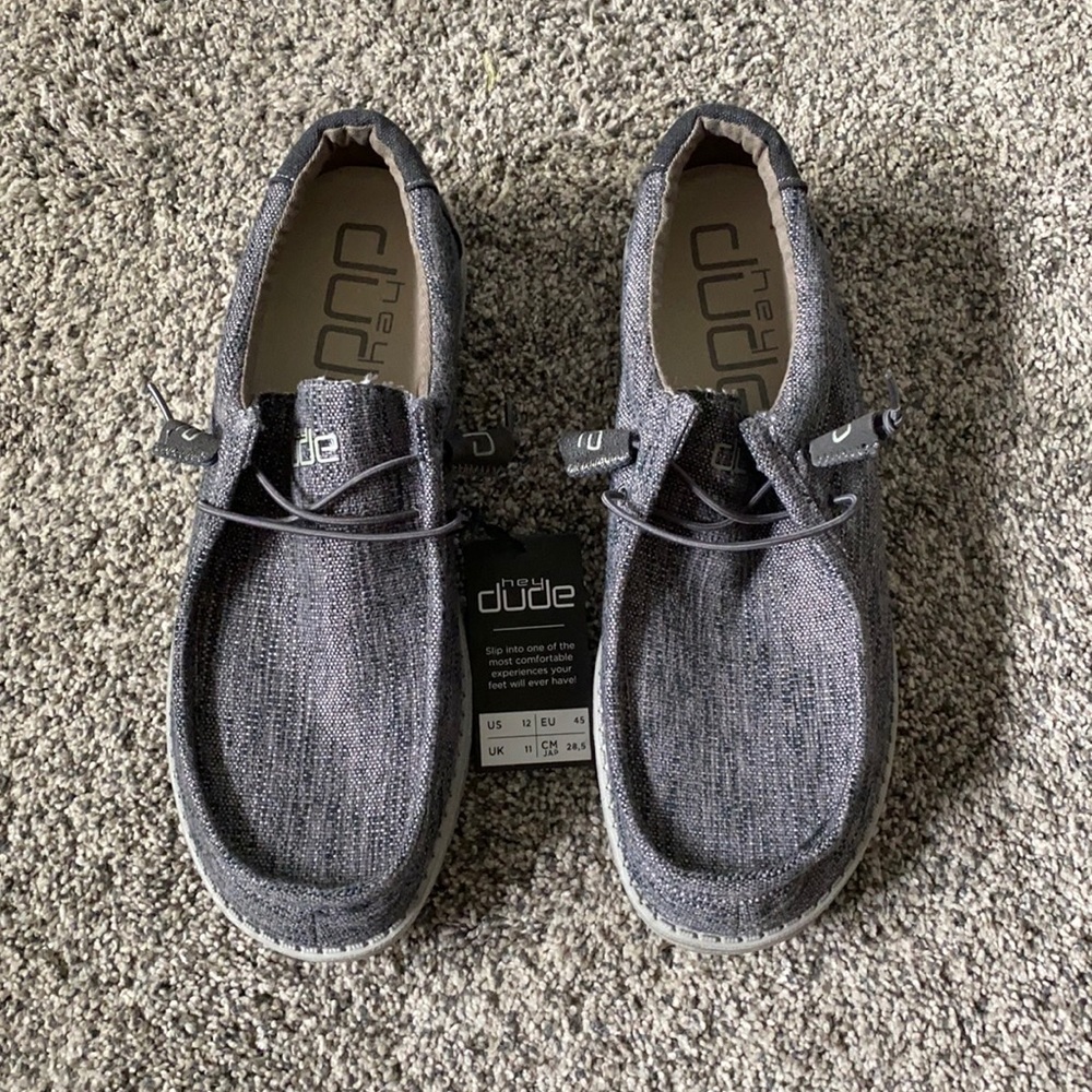 NWT Men’s Hey Dude Wally shoes size 12